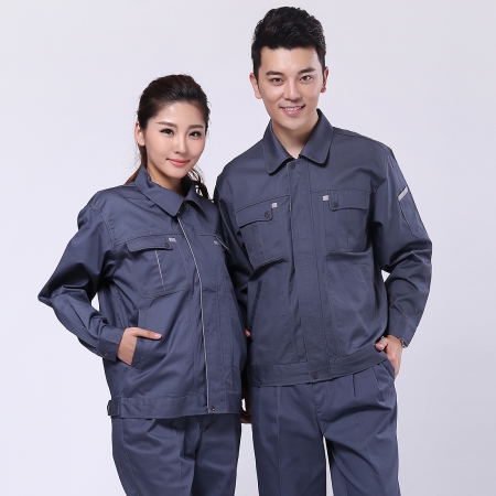 哪里有做工作服的生產廠家？工作服的生產廠家哪里有？